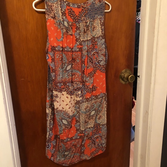 Patterned Dress - Picture 2 of 3